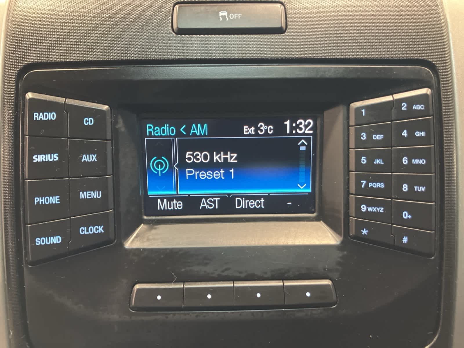 Thumbnail: 2014 Ford F-150 - 21