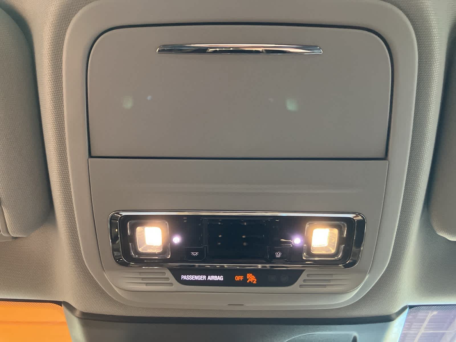 Thumbnail: 2022 Lincoln Corsair - 22