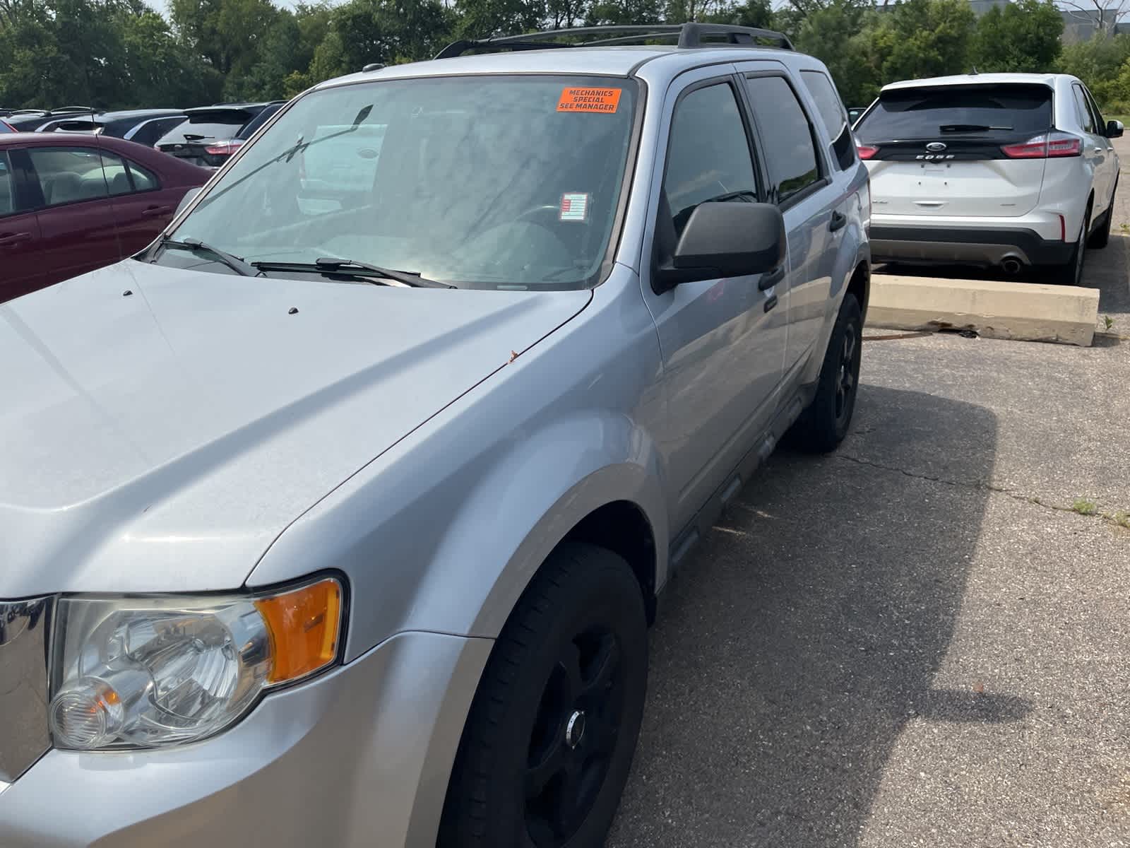 Thumbnail: 2011 Ford Escape - 3