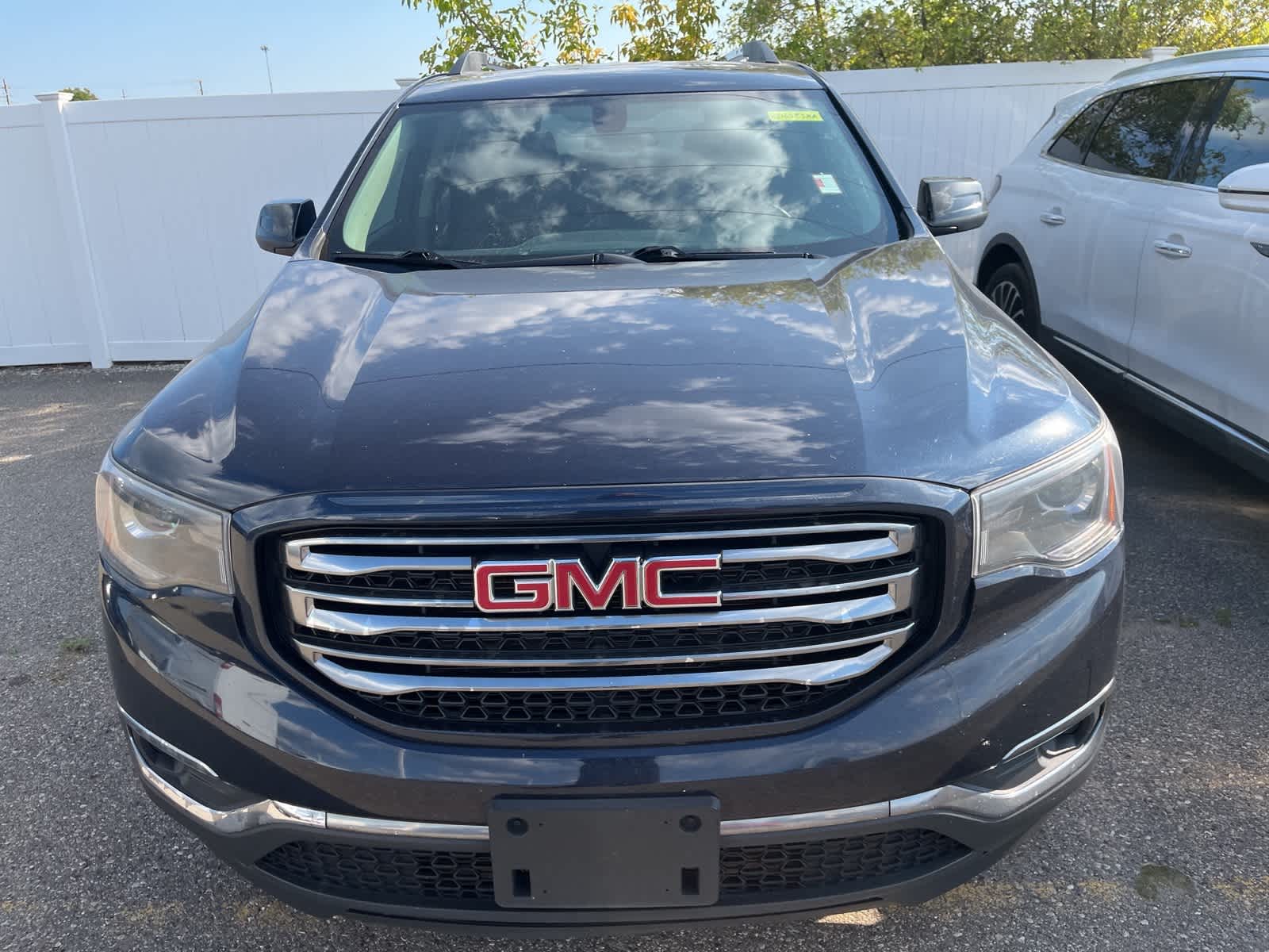 Thumbnail: 2017 GMC Acadia - 19