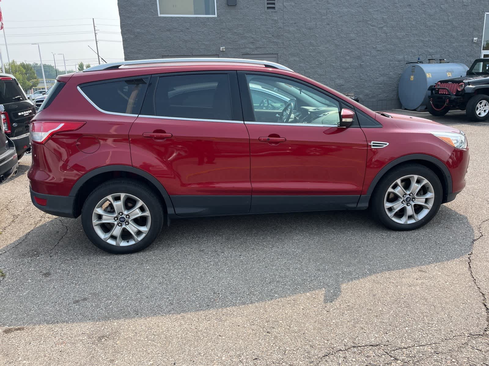 Thumbnail: 2015 Ford Escape - 13