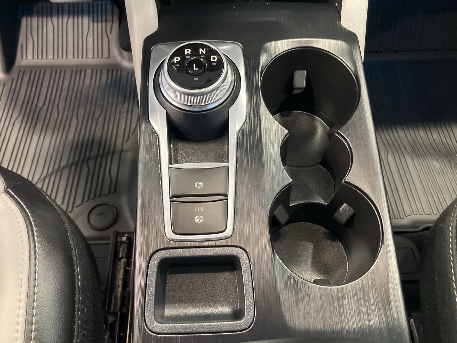 Thumbnail: 2023 Ford Escape - 17