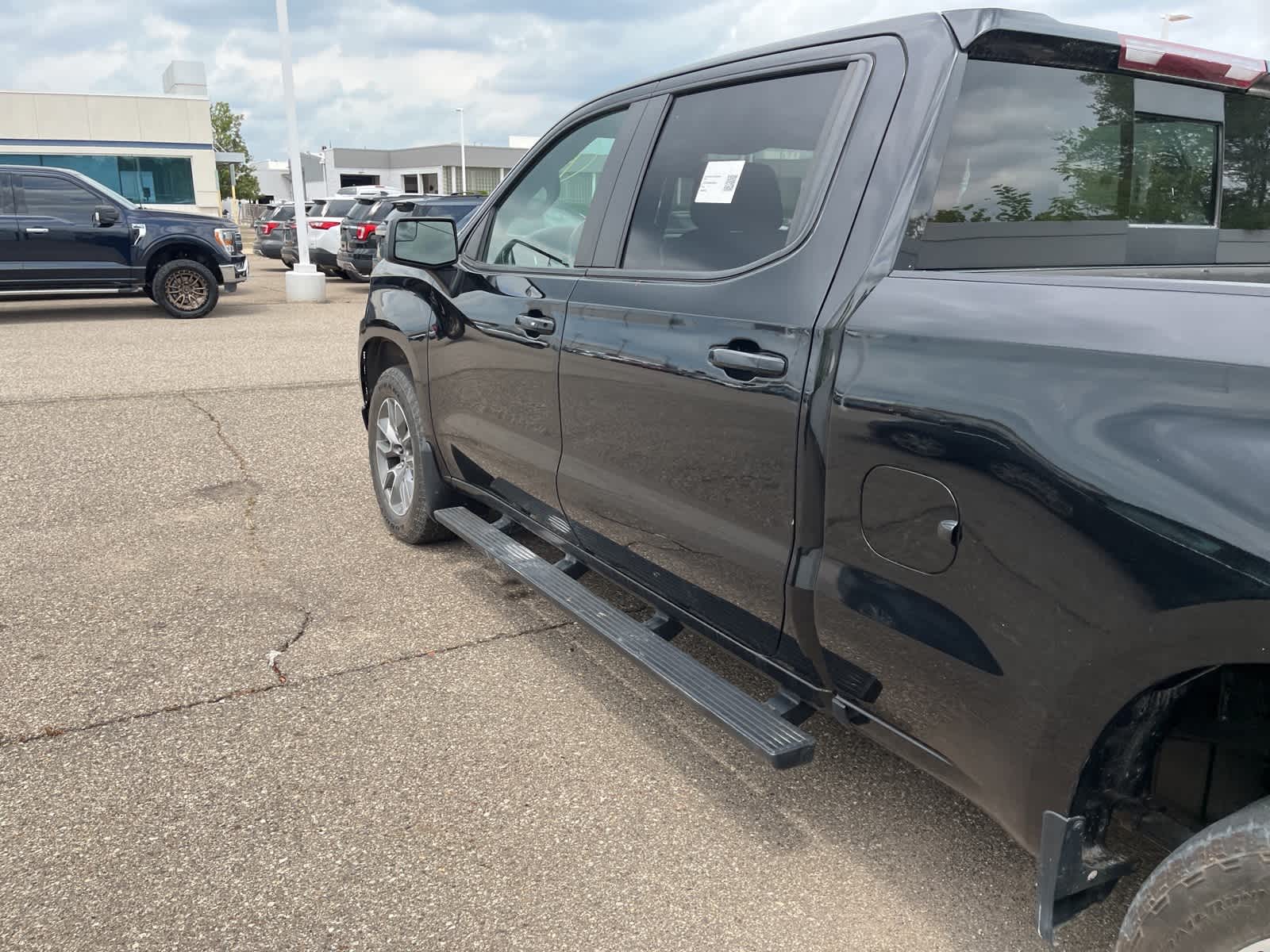 Thumbnail: 2021 Chevrolet Silverado 1500 - 10