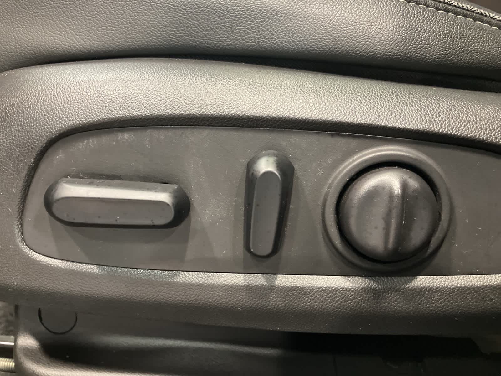 Thumbnail: 2020 Buick Encore GX - 13