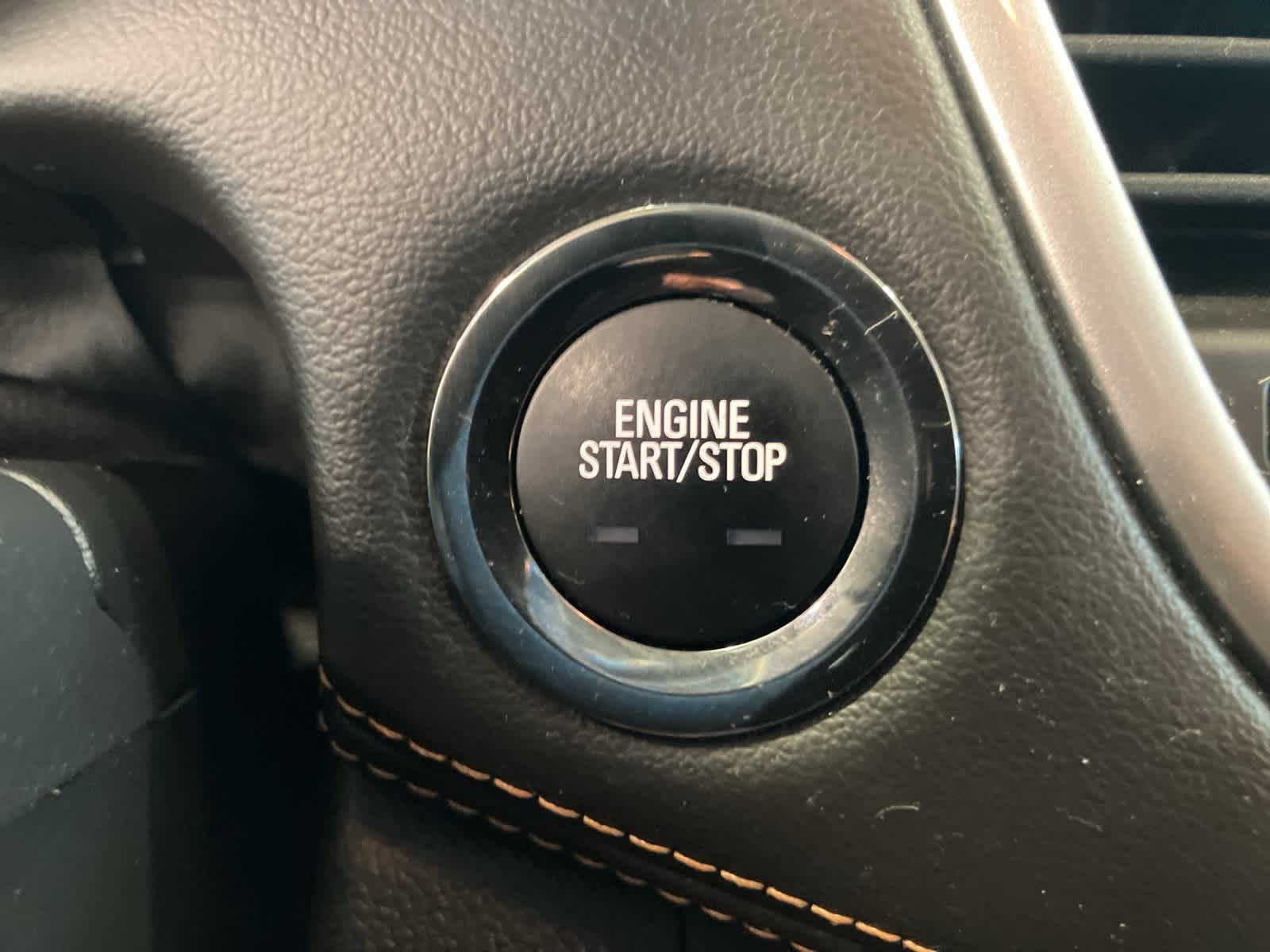 Thumbnail: 2017 Chevrolet Trax - 15