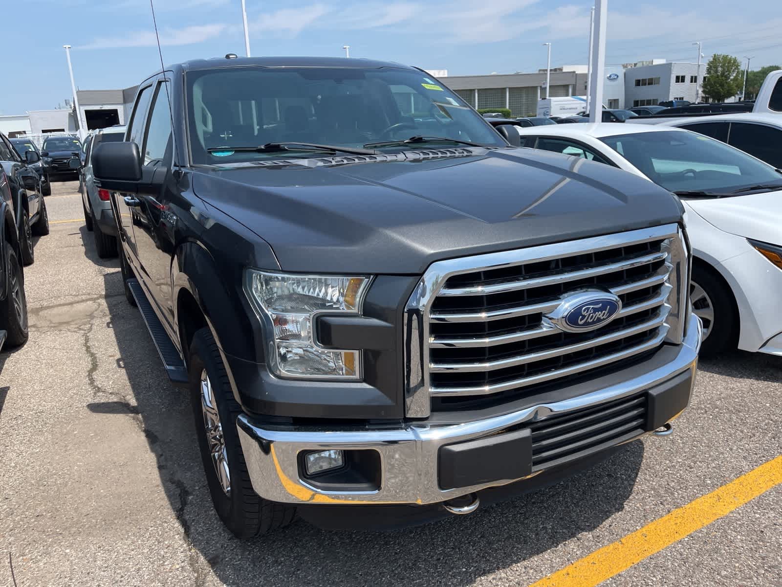 2015 Ford F-150 XLT 19
