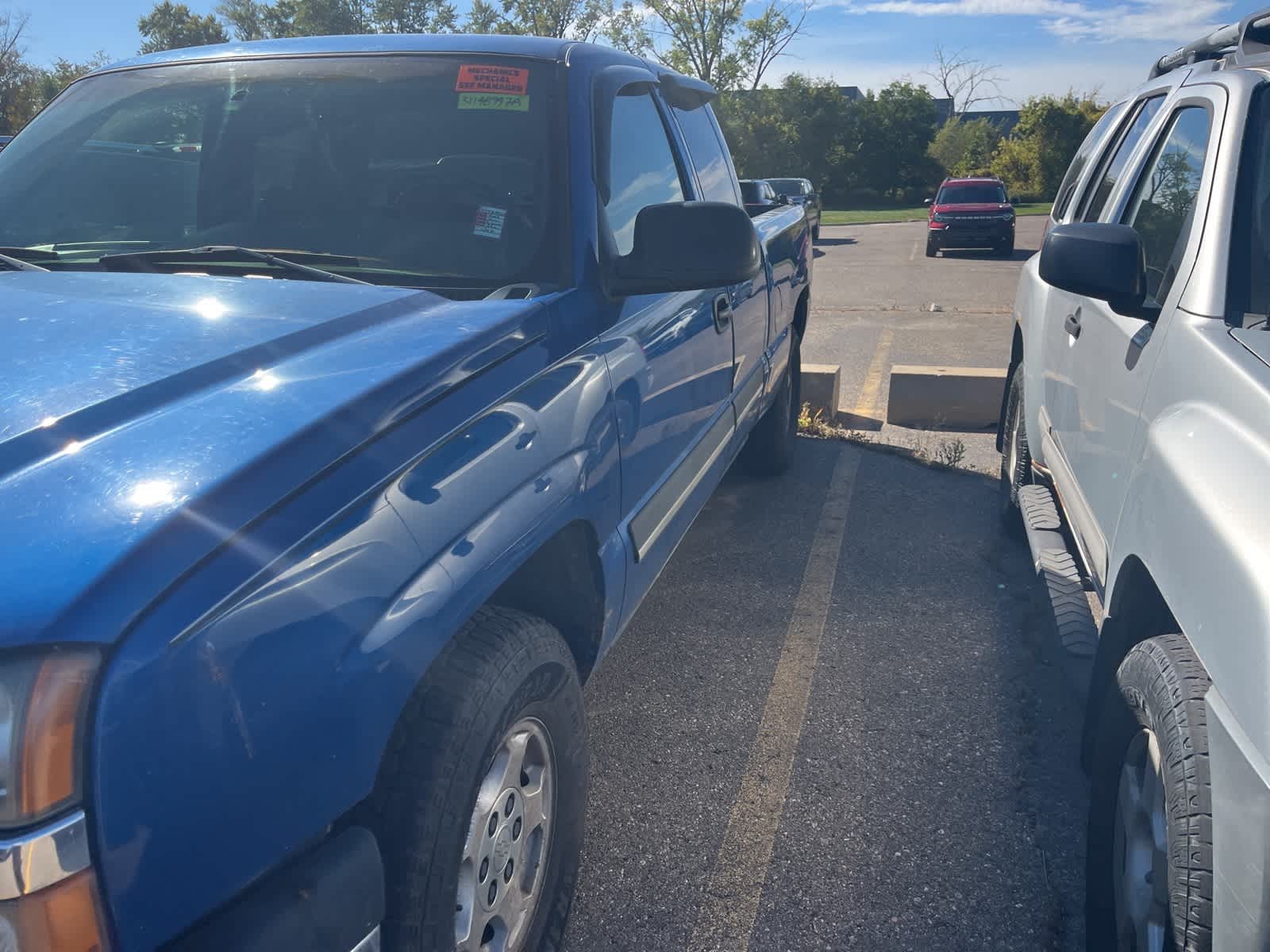 Thumbnail: 2003 Chevrolet Silverado 1500 - 6