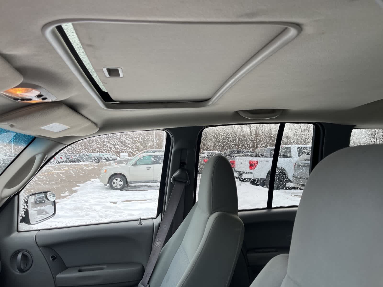 Thumbnail: 2006 Jeep Liberty - 22