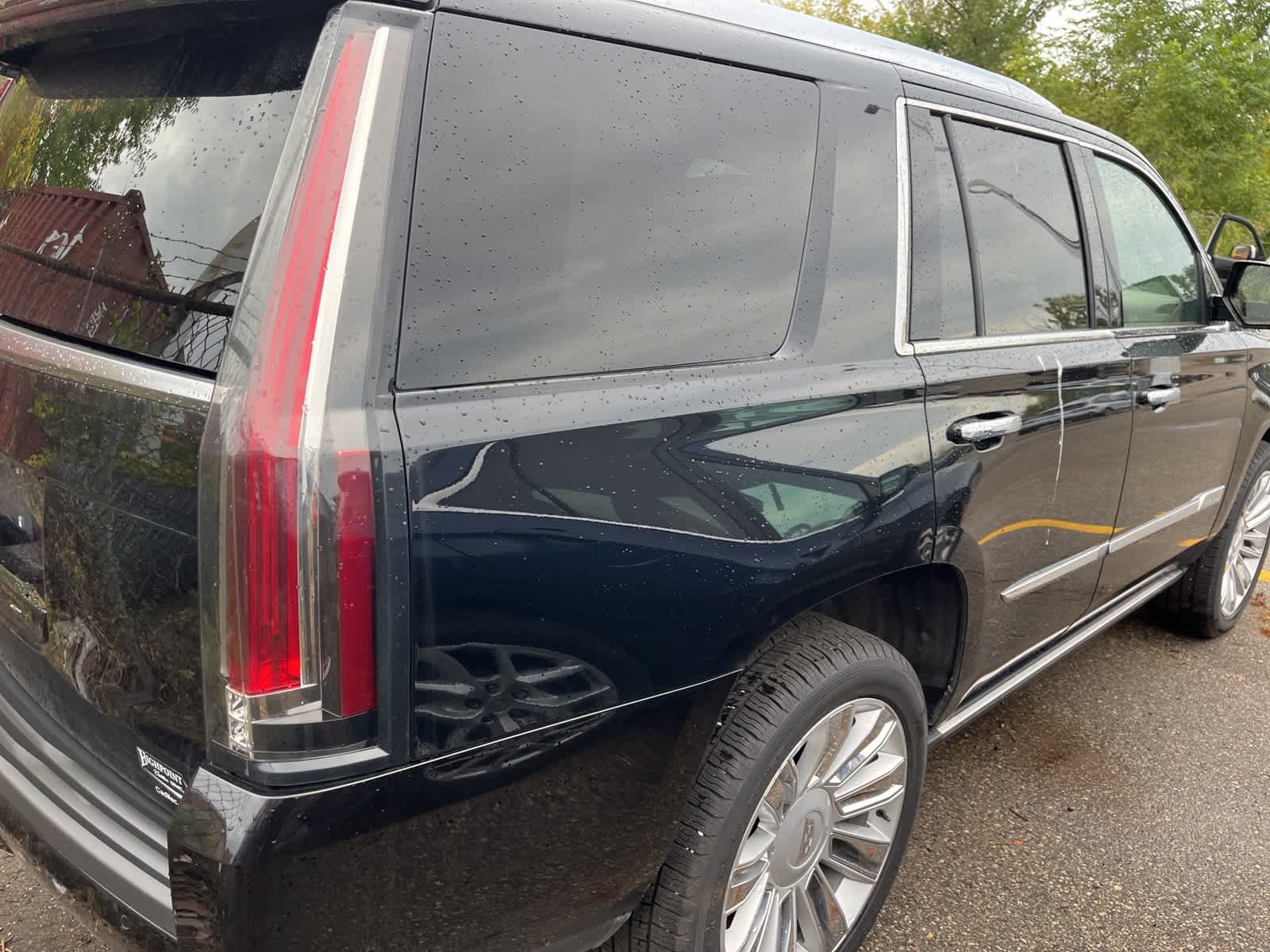Thumbnail: 2019 Cadillac Escalade - 14