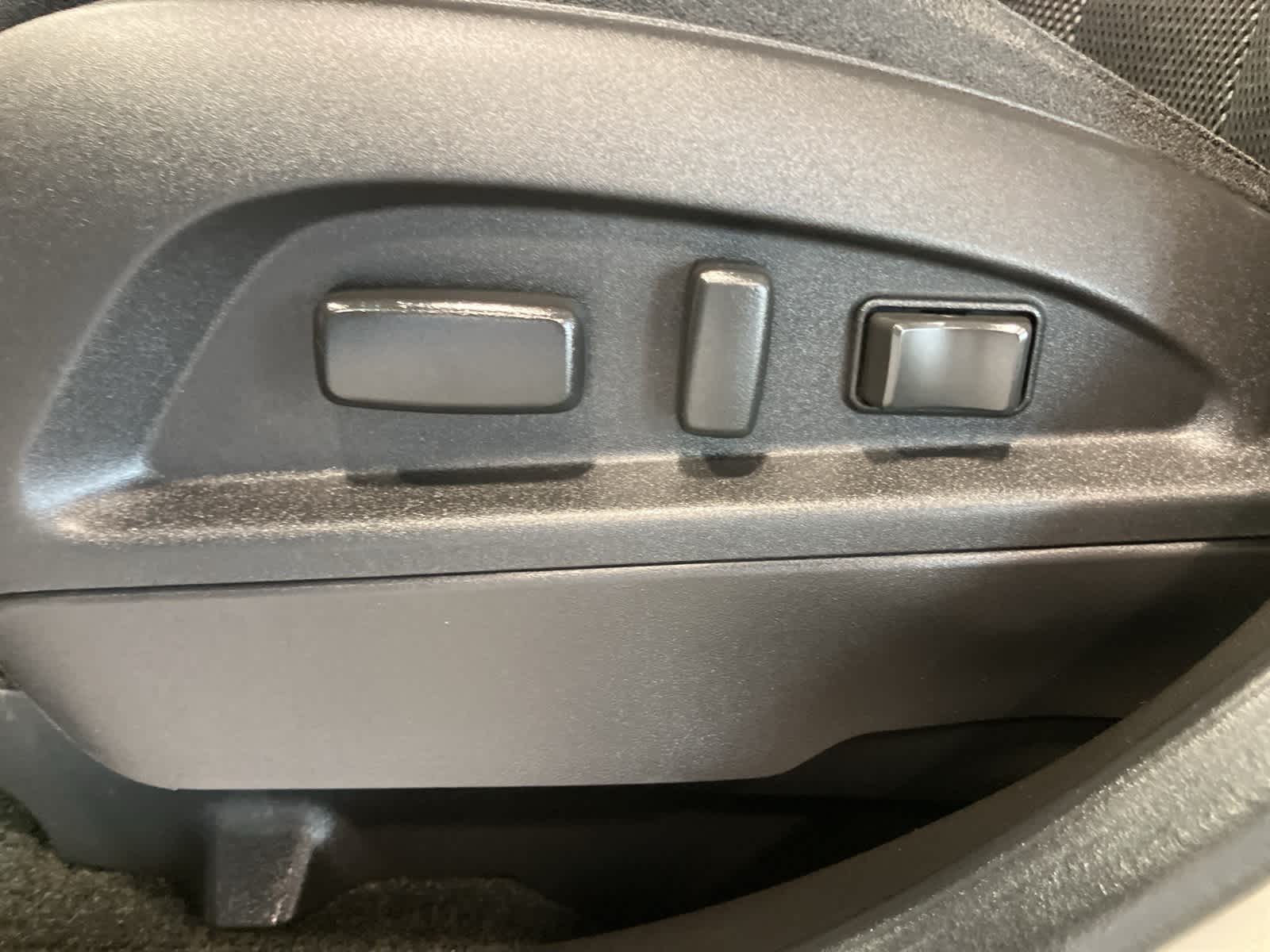 Thumbnail: 2015 Chevrolet Equinox - 11