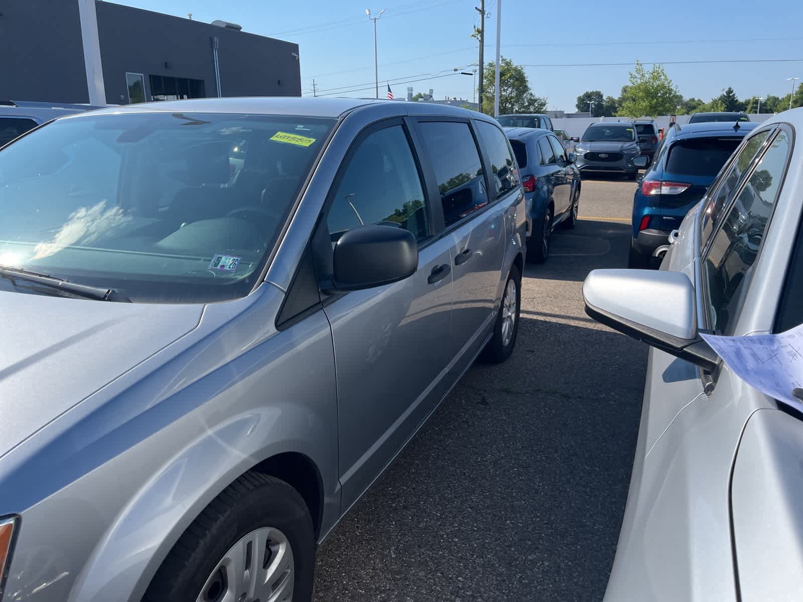 Thumbnail: 2019 Dodge Grand Caravan - 6