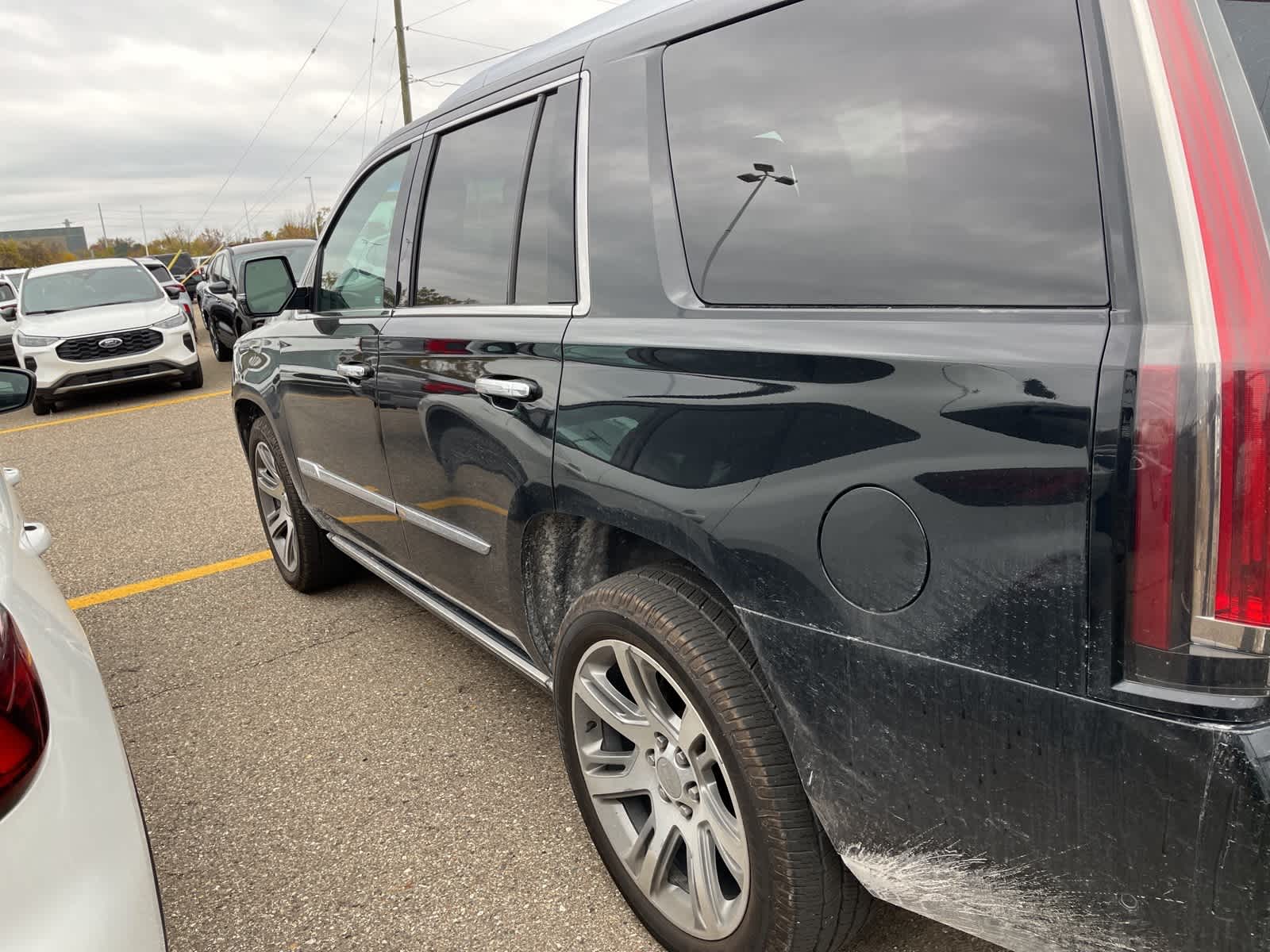 Thumbnail: 2017 Cadillac Escalade - 12