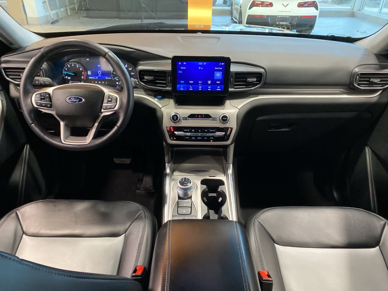 Thumbnail: 2023 Ford Explorer - 14