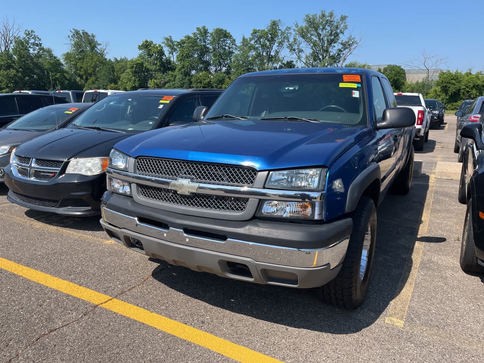 Thumbnail: 2003 Chevrolet Silverado 1500 - 5