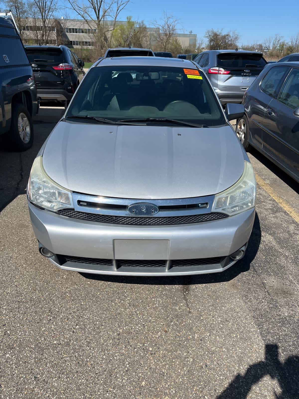 Thumbnail: 2010 Ford Focus - 8