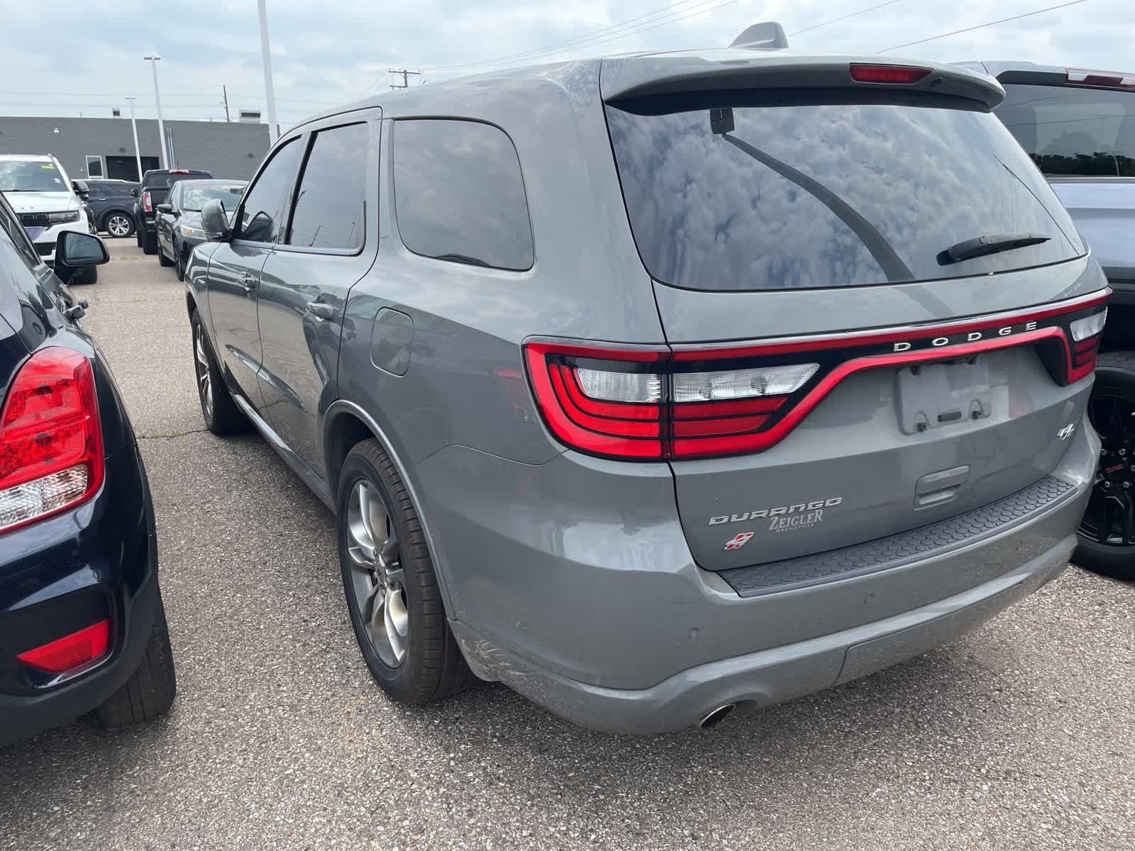 Thumbnail: 2020 Dodge Durango - 8