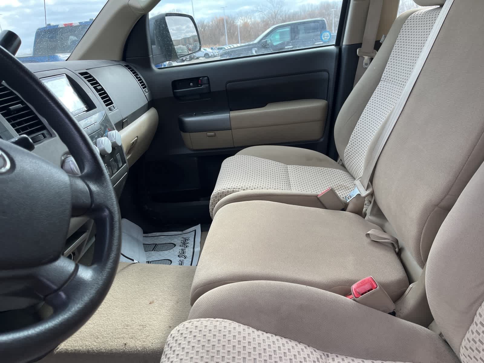 Thumbnail: 2010 Toyota Tundra - 28