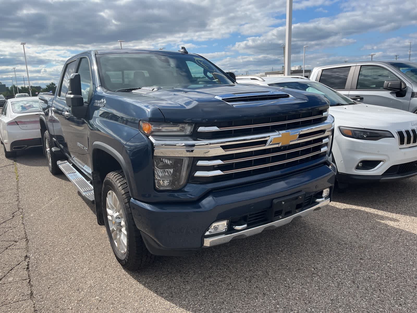 Thumbnail: 2021 Chevrolet Silverado 3500 - 20