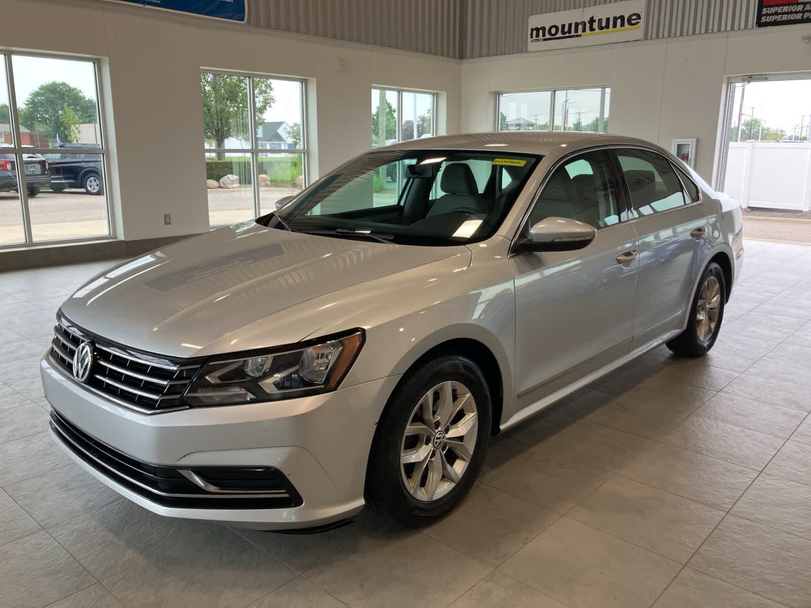 2016 Volkswagen Passat S -
                  Sterling Heights, MI