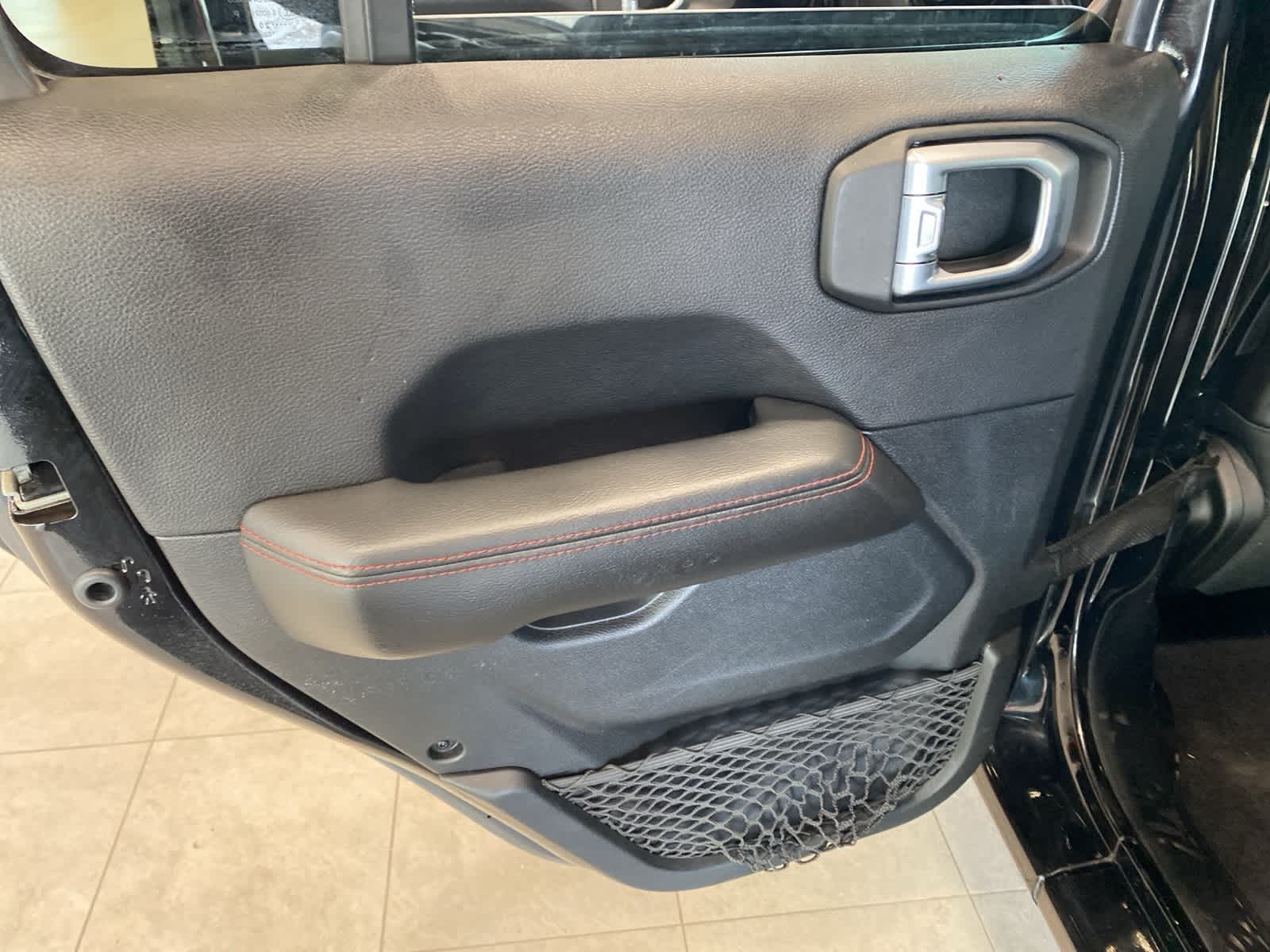 Thumbnail: 2020 Jeep Wrangler - 27