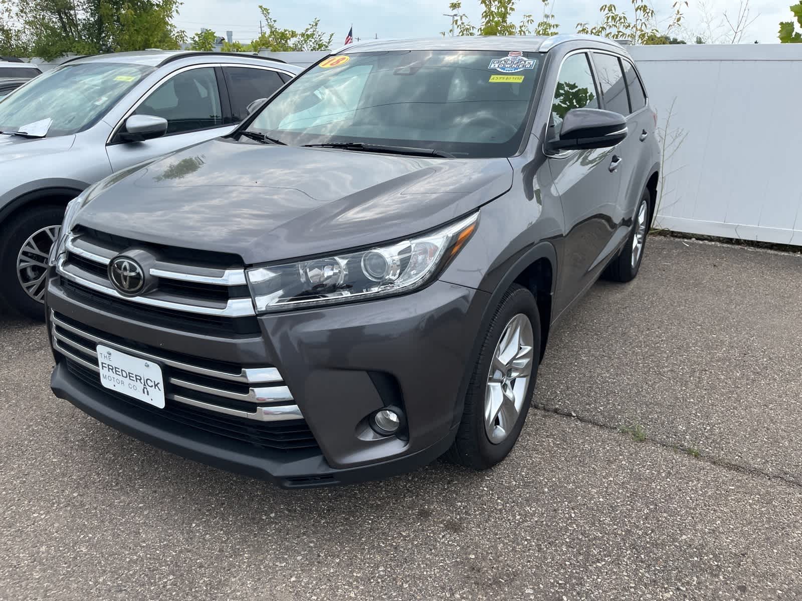 Thumbnail: 2018 Toyota Highlander - 2