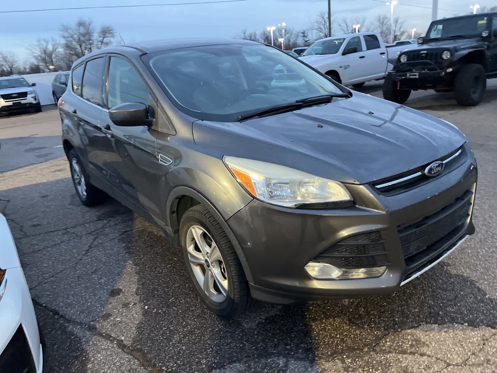 Thumbnail: 2015 Ford Escape - 19