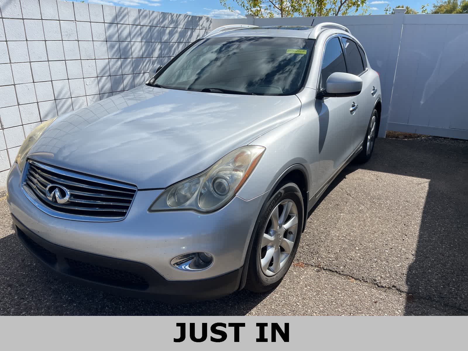 Thumbnail: 2010 INFINITI EX35 - 1