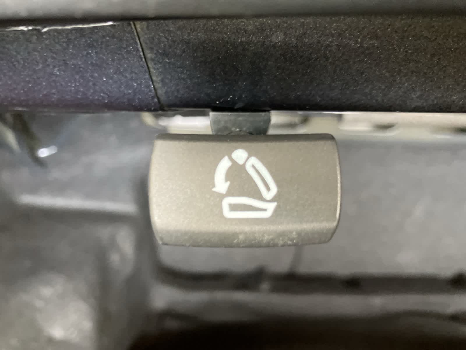 Thumbnail: 2023 Chevrolet Malibu - 25