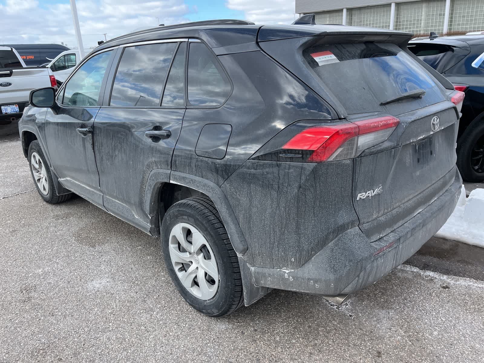 Thumbnail: 2021 Toyota RAV4 - 9