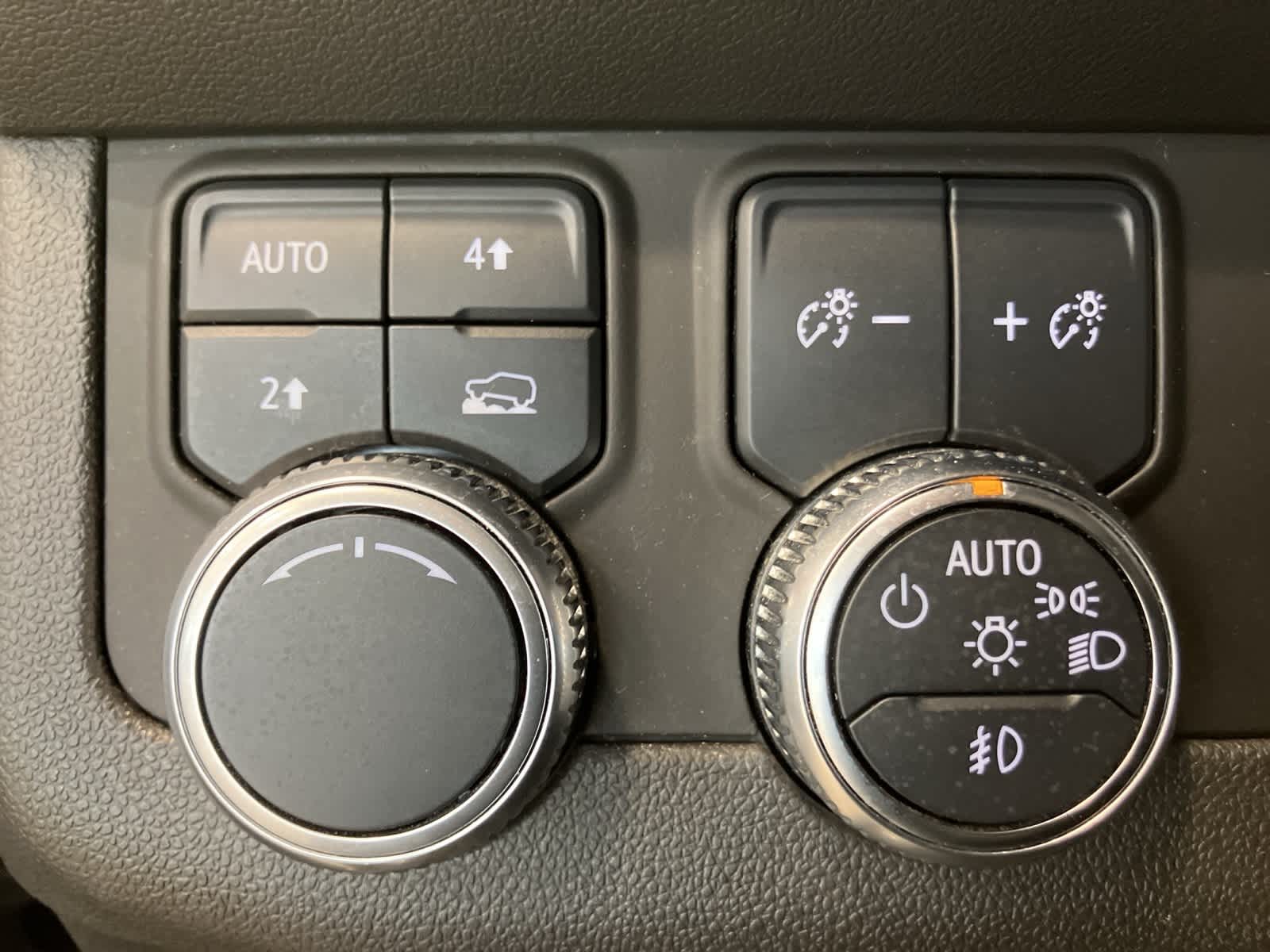 Thumbnail: 2021 GMC Yukon XL - 14