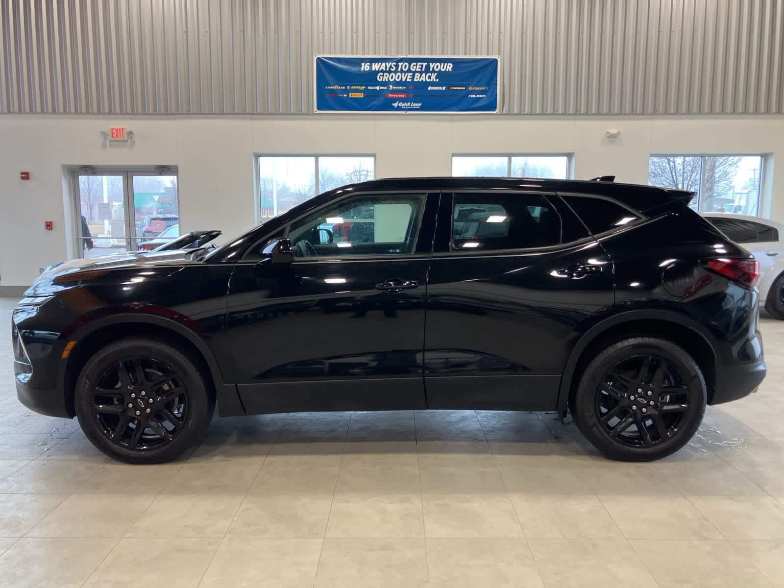 Thumbnail: 2023 Chevrolet Blazer - 8