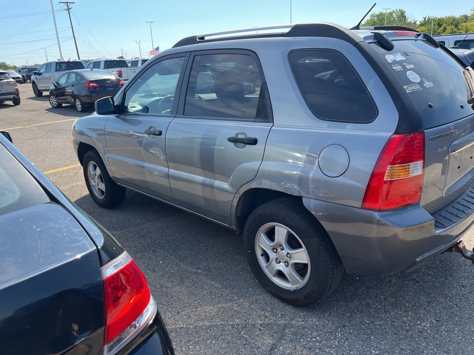 Thumbnail: 2007 Kia Sportage - 10
