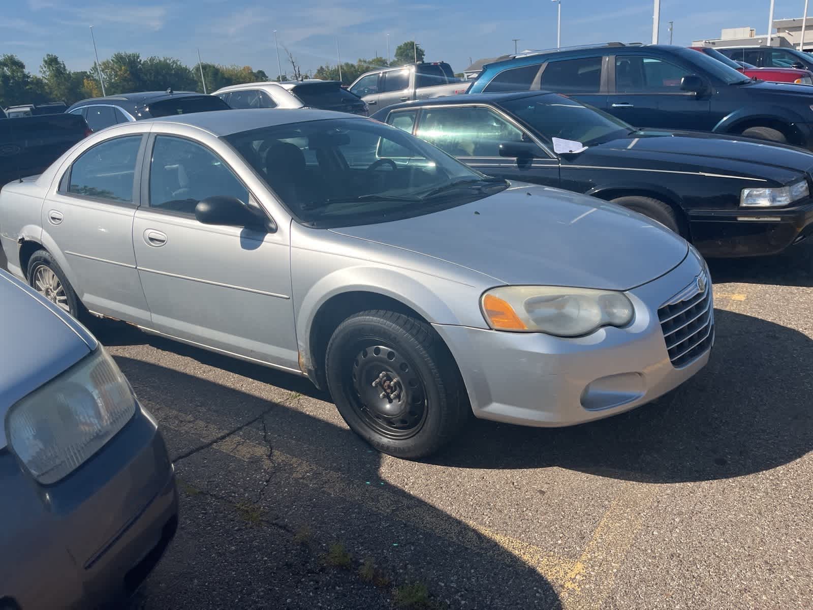 Thumbnail: 2005 Chrysler Sebring - 16