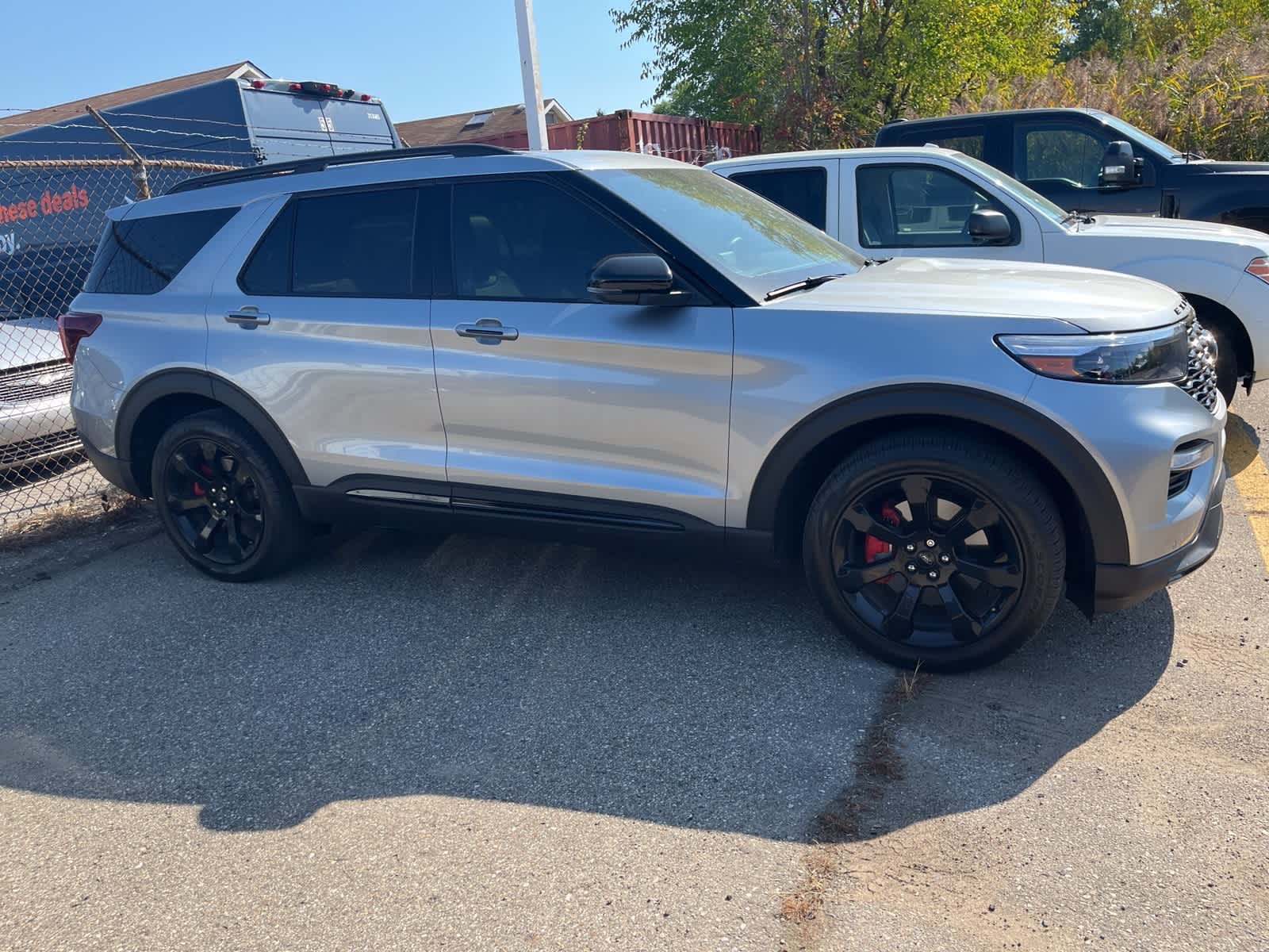 Thumbnail: 2023 Ford Explorer - 16