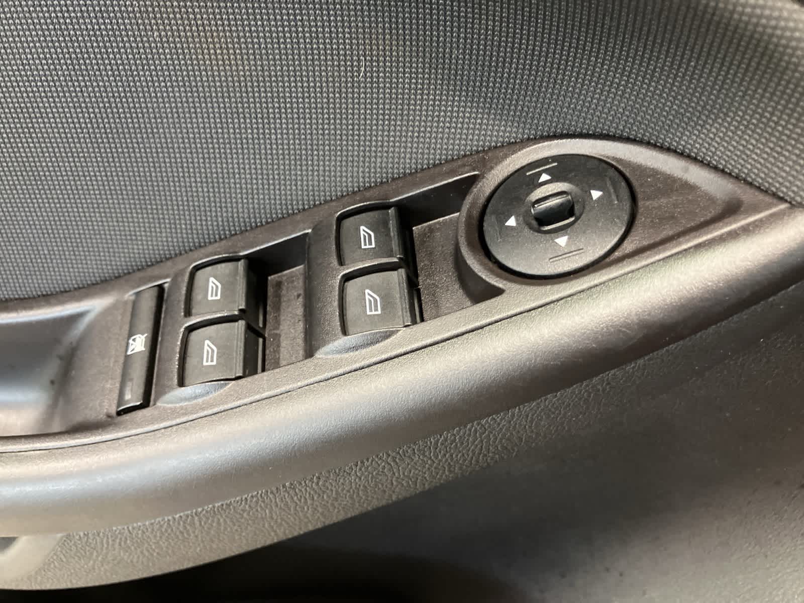 Thumbnail: 2014 Ford Focus - 12