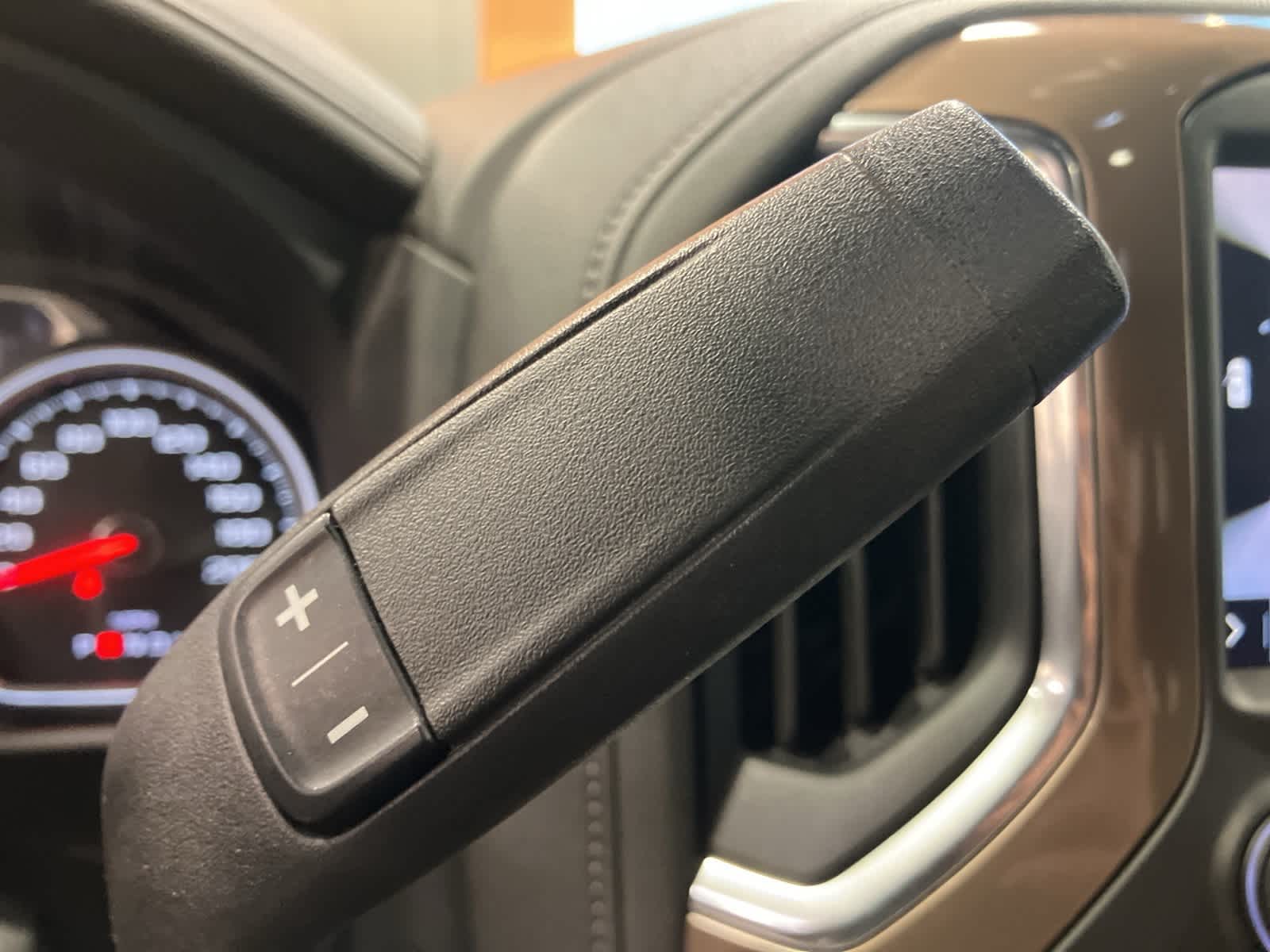 Thumbnail: 2022 Chevrolet Silverado 2500 - 25