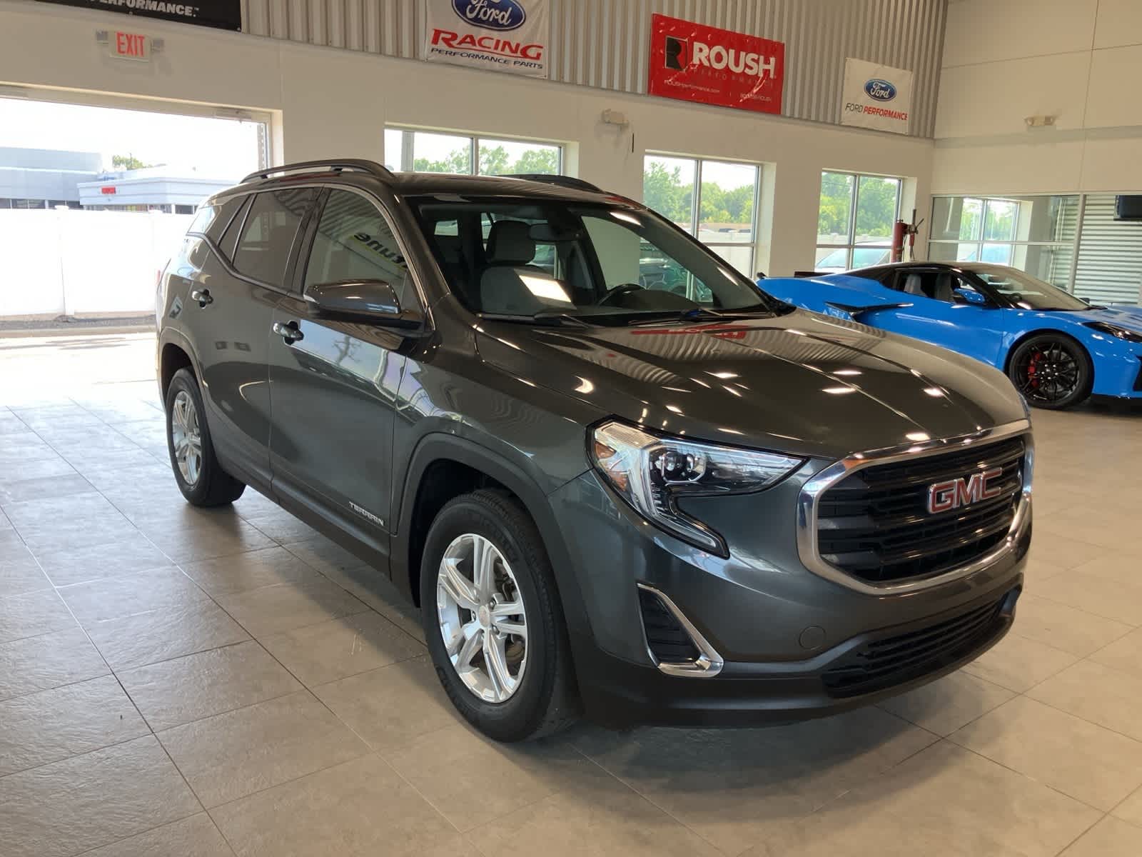 Thumbnail: 2019 GMC Terrain - 3