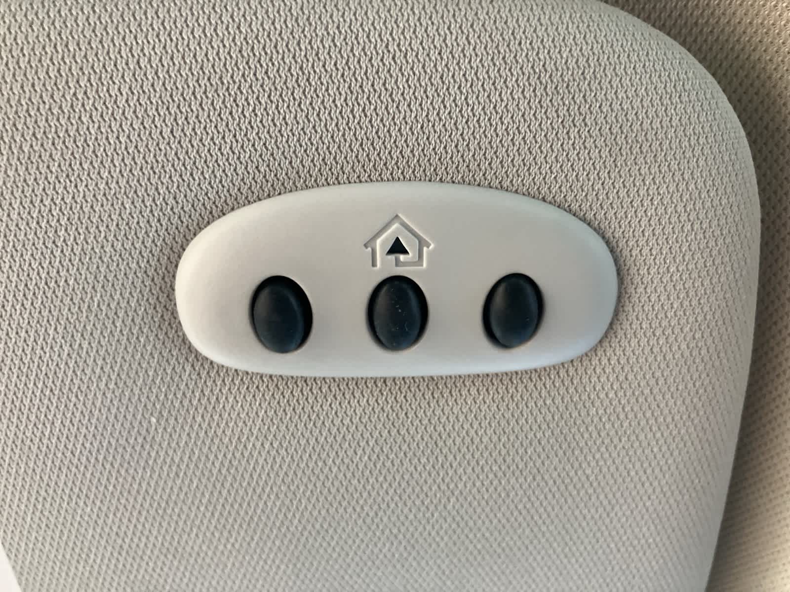 Thumbnail: 2022 Ford Edge - 21