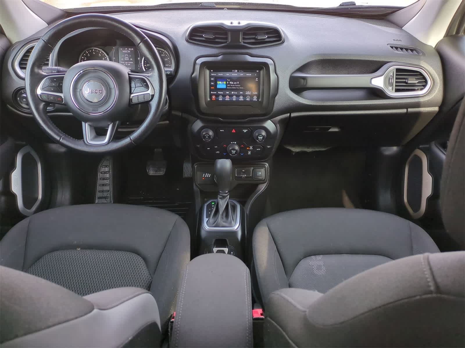 Thumbnail: 2019 Jeep Renegade - 15