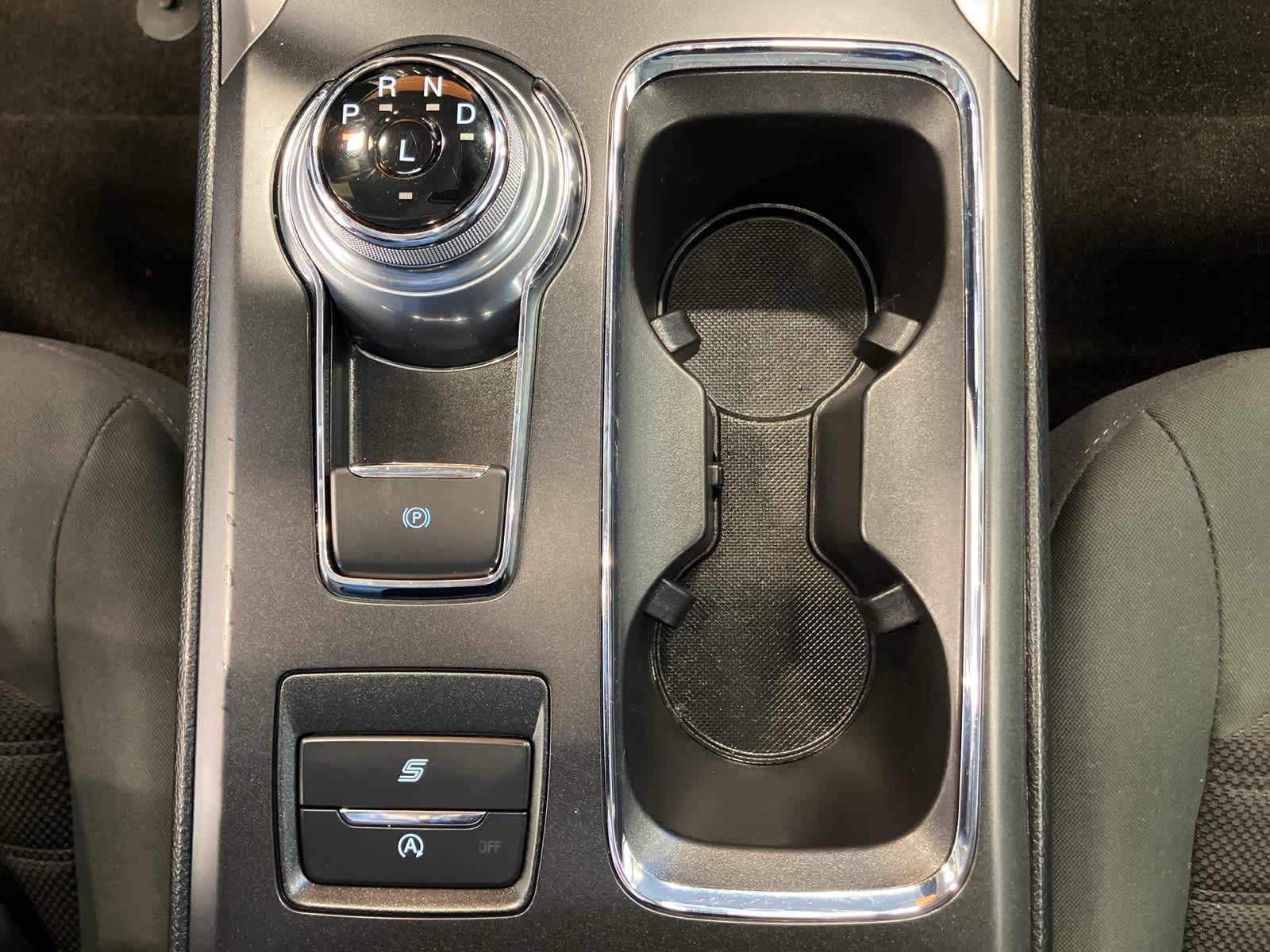 Thumbnail: 2020 Ford Fusion - 17