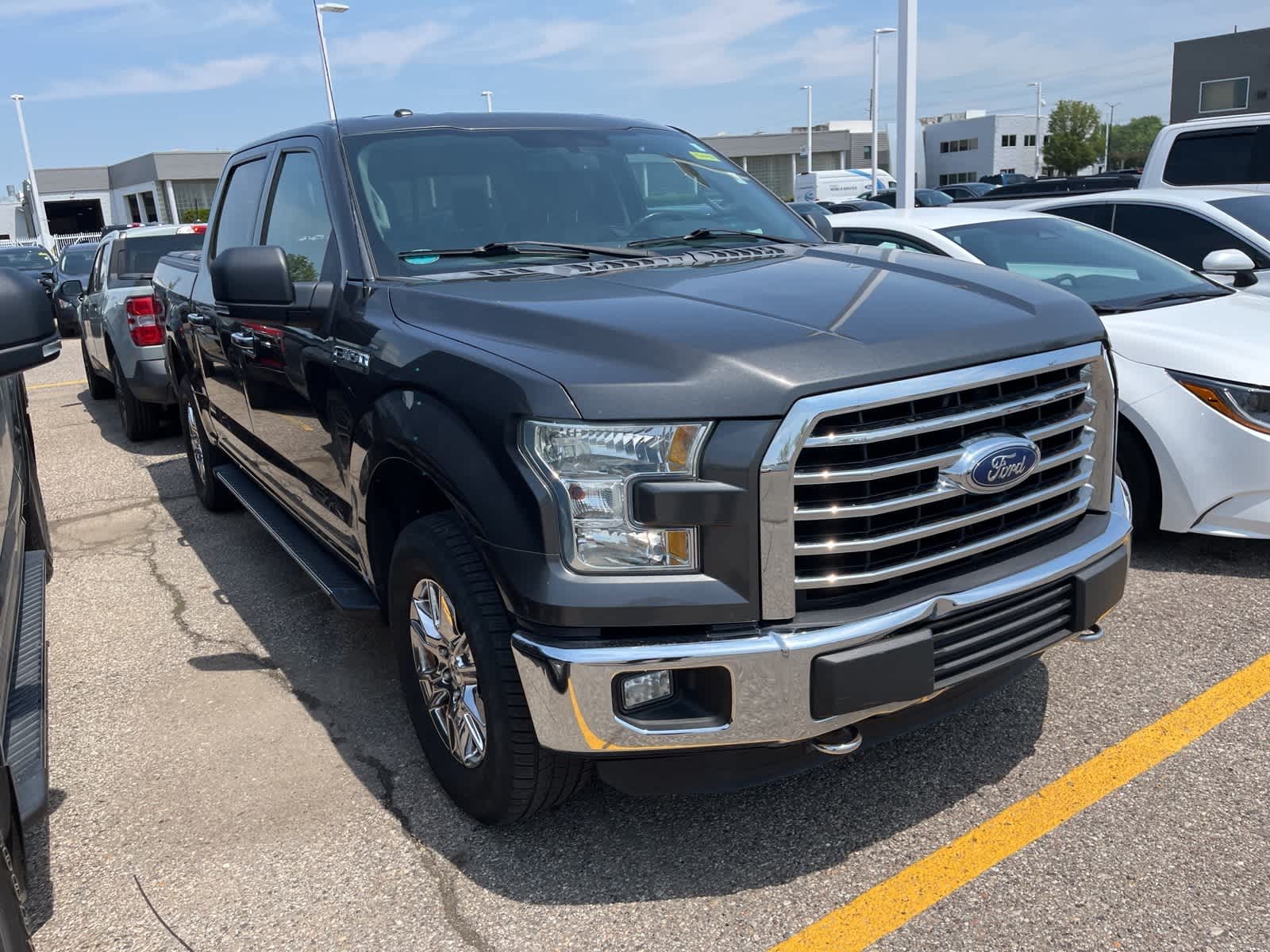 2015 Ford F-150 XLT 18