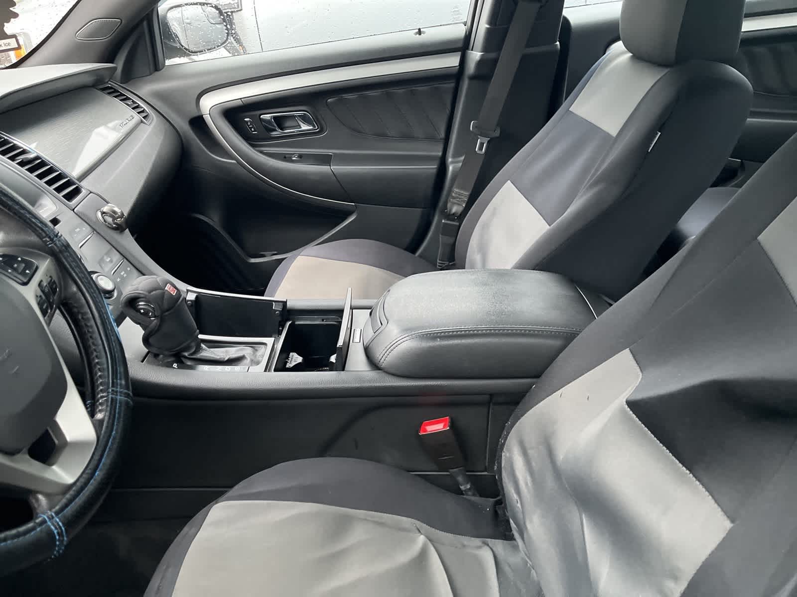 Thumbnail: 2017 Ford Taurus - 24