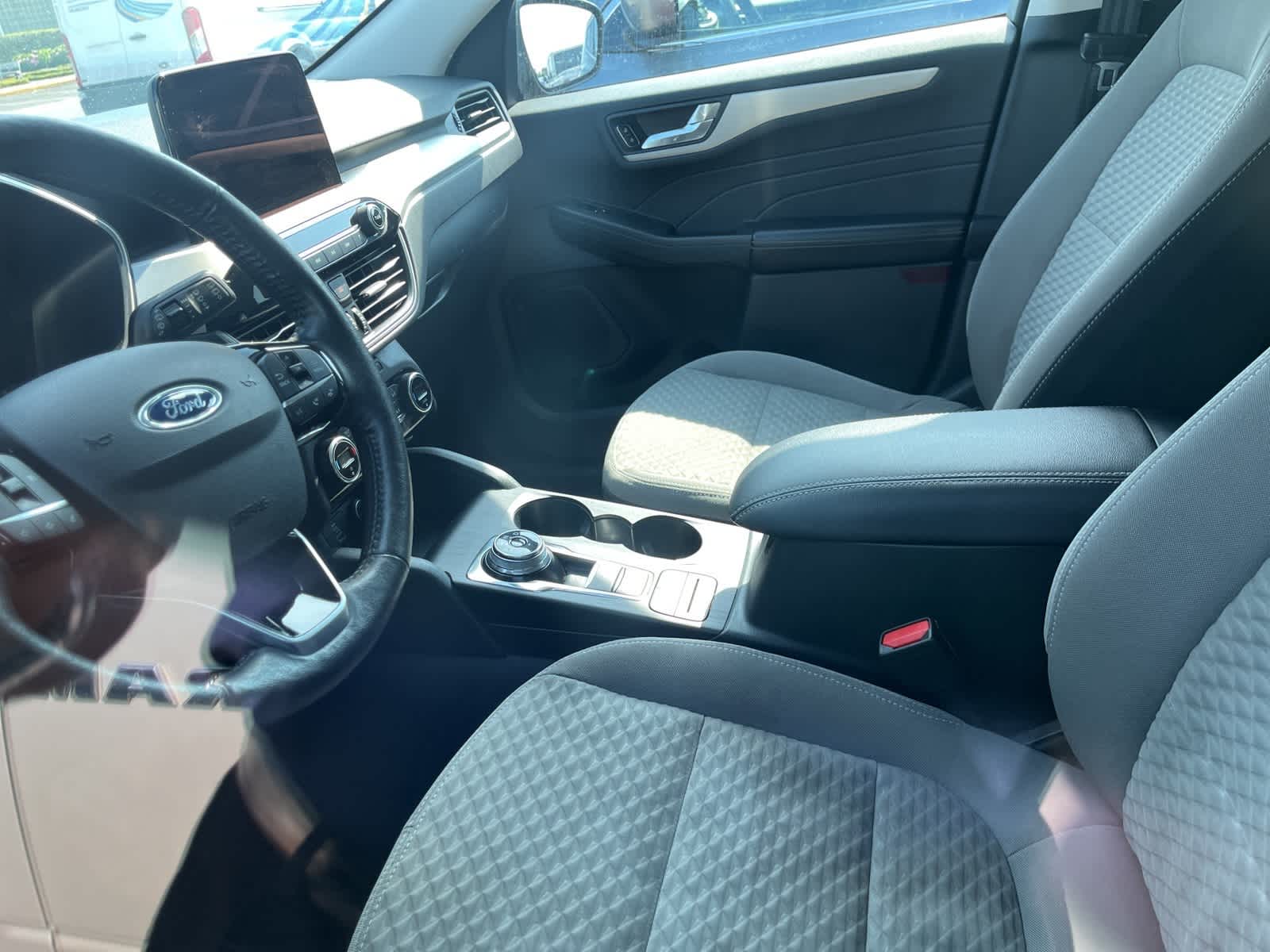 Thumbnail: 2021 Ford Escape - 25