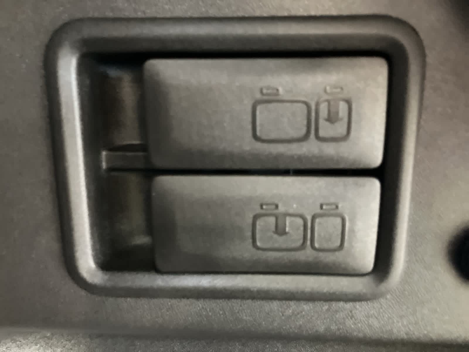 Thumbnail: 2023 GMC Terrain - 31