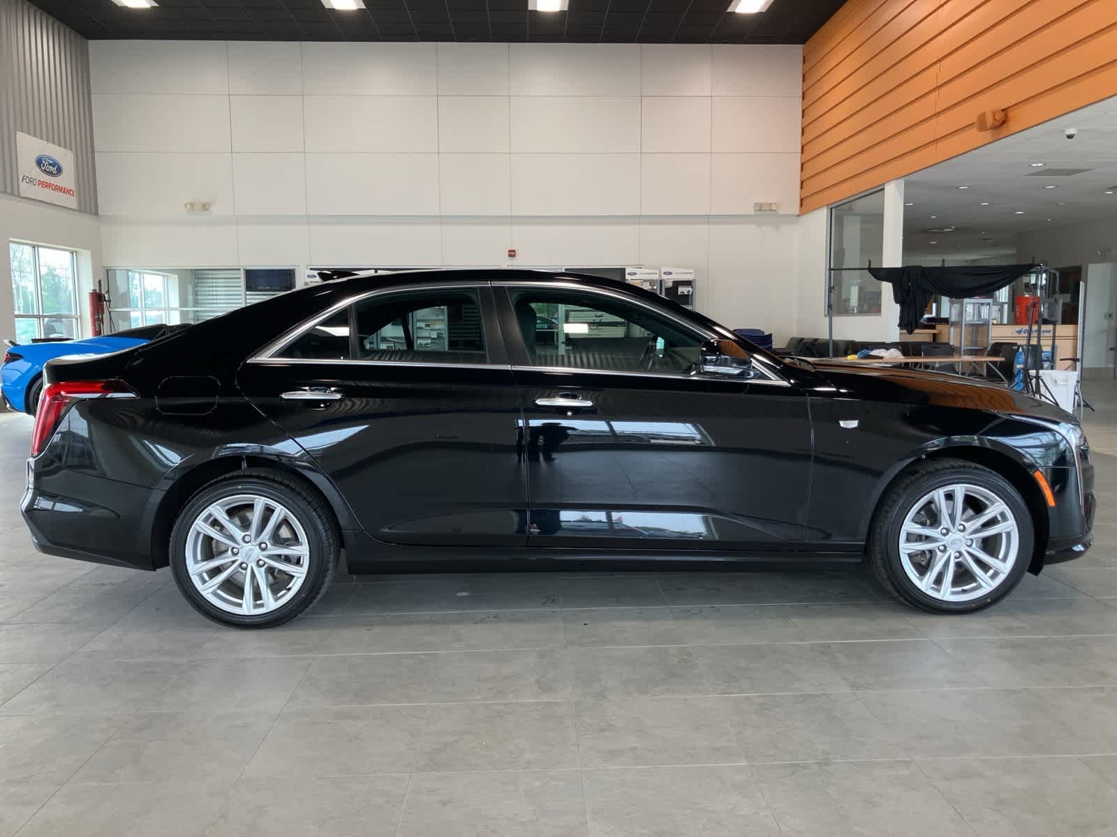 Thumbnail: 2022 Cadillac CT4 - 4