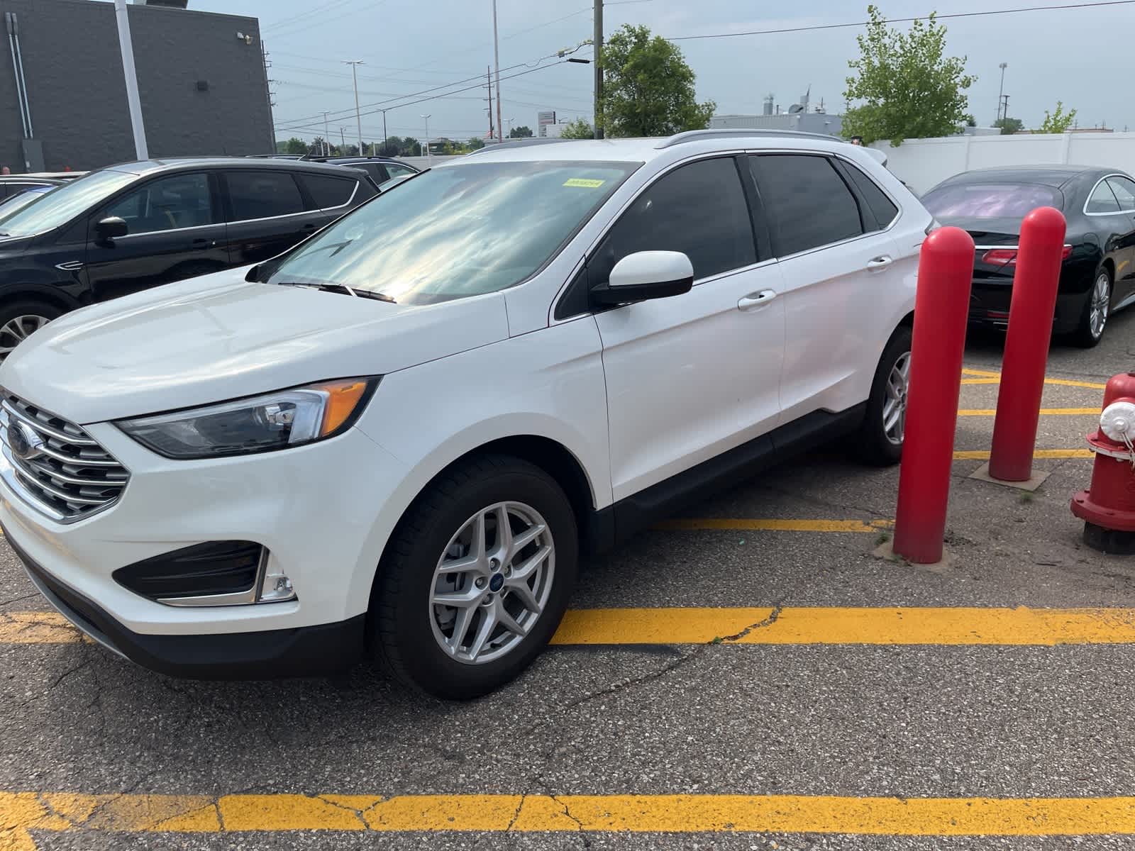 Thumbnail: 2022 Ford Edge - 4