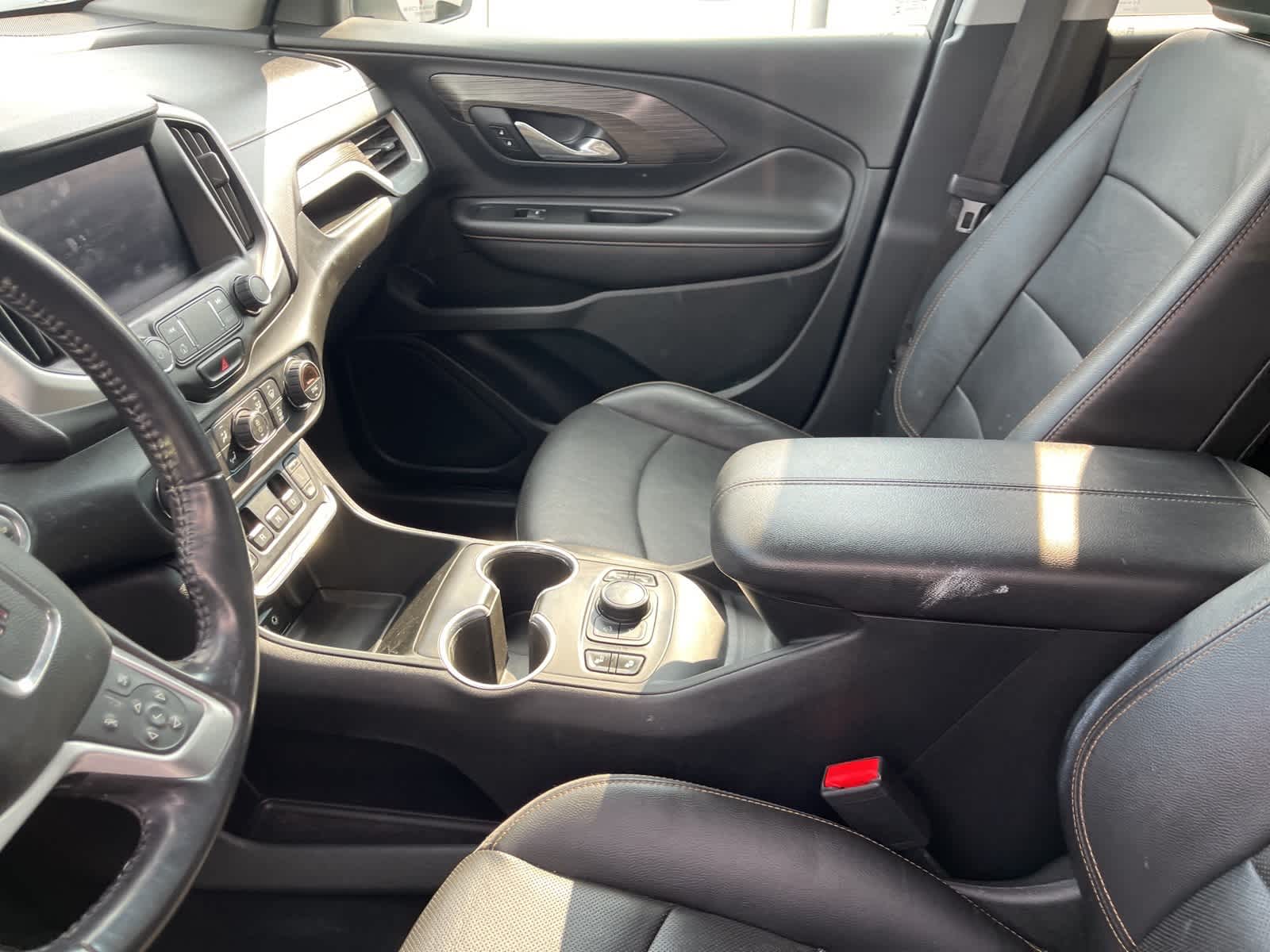 Thumbnail: 2020 GMC Terrain - 22