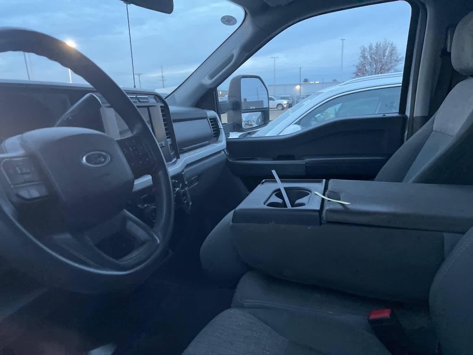 Thumbnail: 2024 Ford Econoline - 29