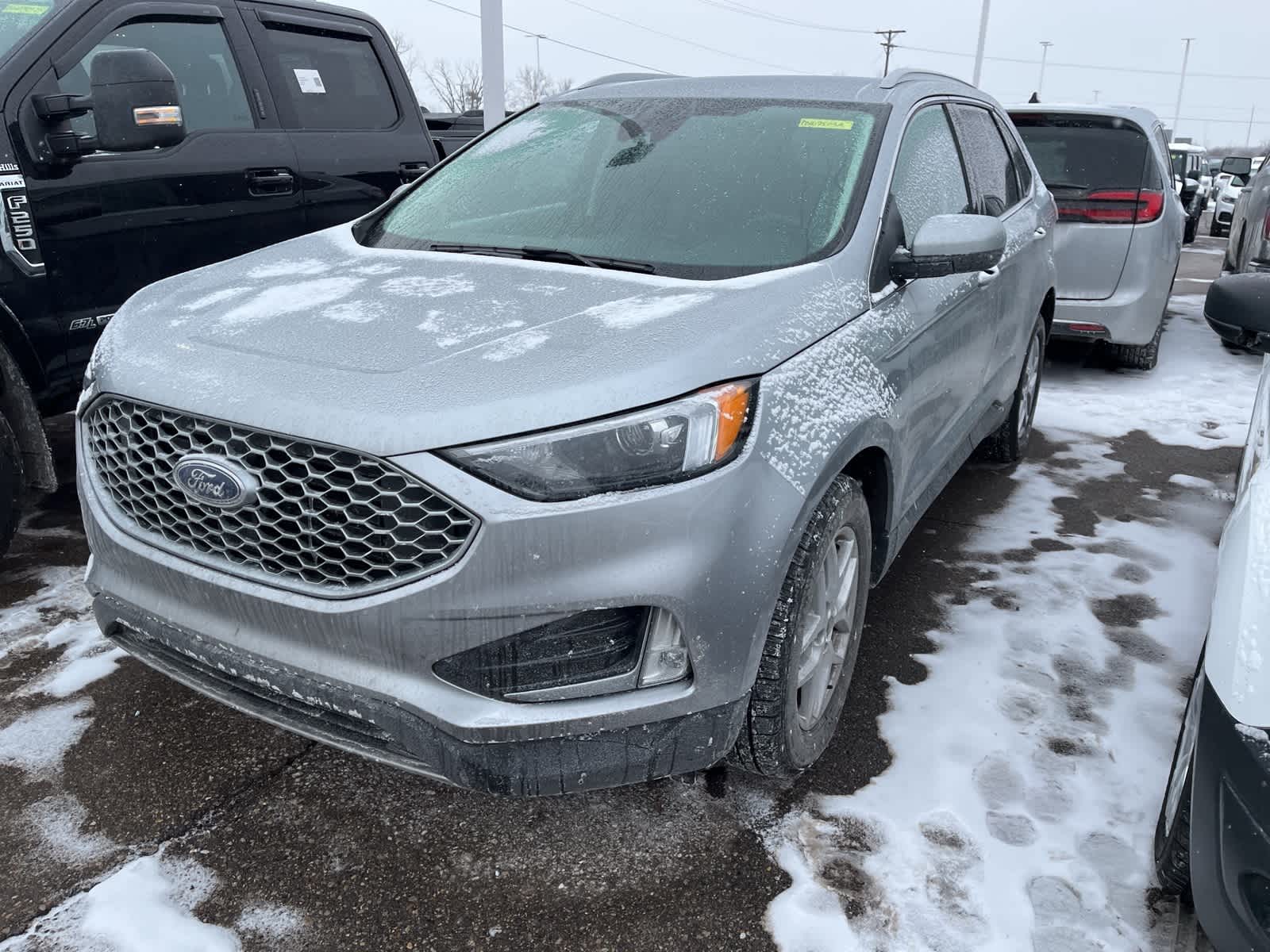 Thumbnail: 2023 Ford Edge - 2