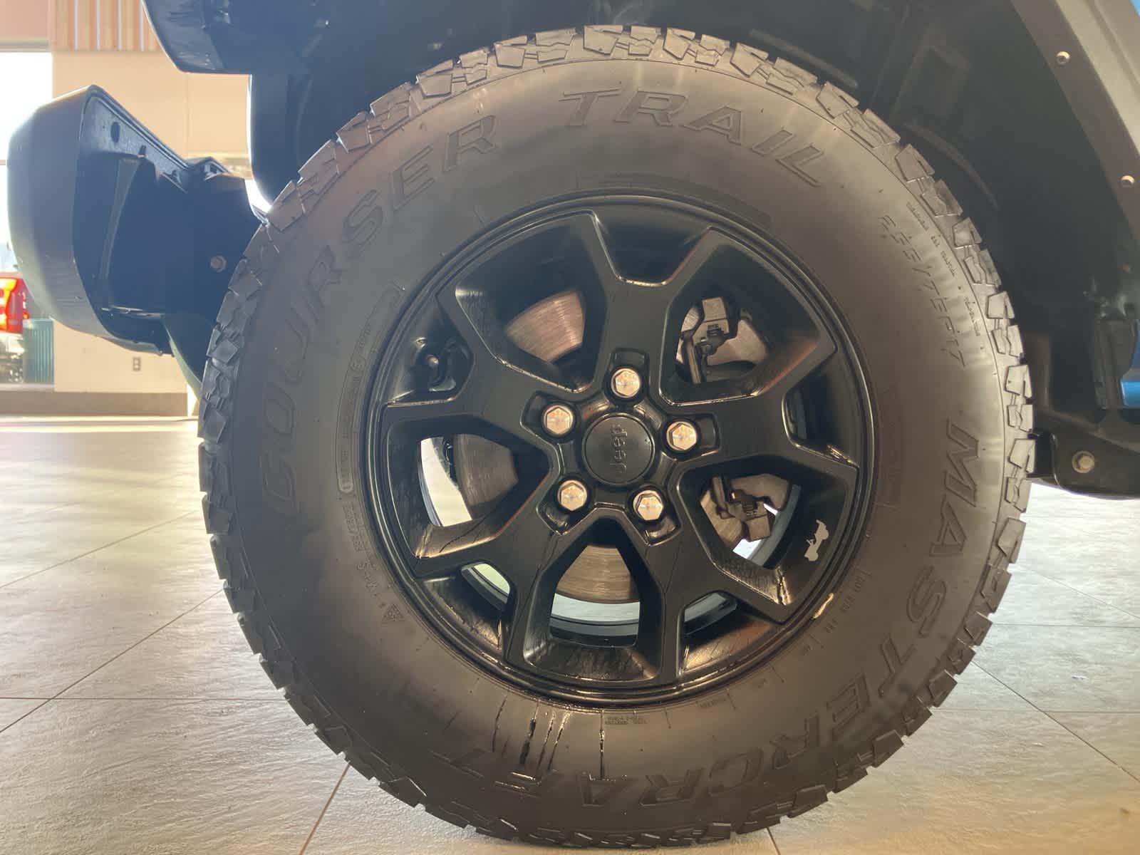 Thumbnail: 2021 Jeep Wrangler - 9